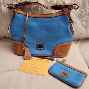 New DOONEY & BOURKE blue leather shoulder bag ,W certificate